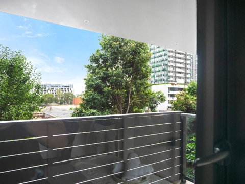 Modern Split Level 2Bed With Pool - Airlie Beach Holiday 2