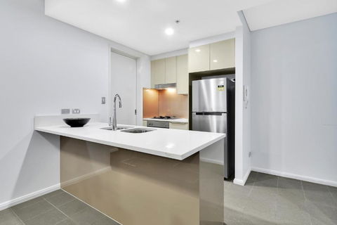North Sydney Corporate Apartment MIL2251106 - Airlie Beach Holiday 3