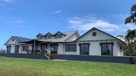 Peninsula At Metung House - Access By Boat Only - Airlie Beach Holiday 2