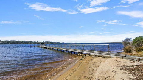 Peninsula At Metung House - Access By Boat Only - Airlie Beach Holiday 1