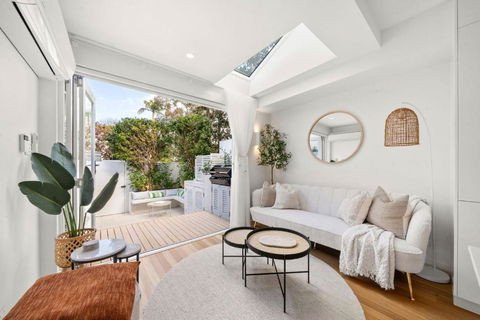 Paddington Perfection Isyd - Airlie Beach Holiday 2