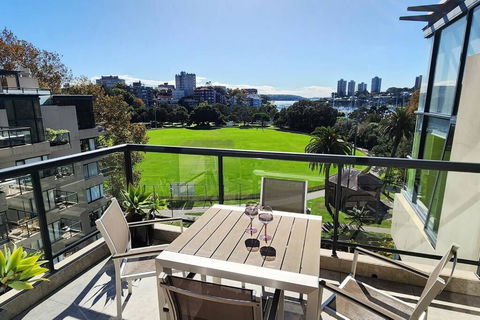 Penthouse With Private Terrace, Parking + 2 Pools - Airlie Beach Holiday 2