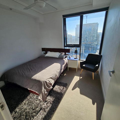 Private Bedroom & Bathroom In Shared Inner Brisbane Apartment - Airlie Beach Holiday 2