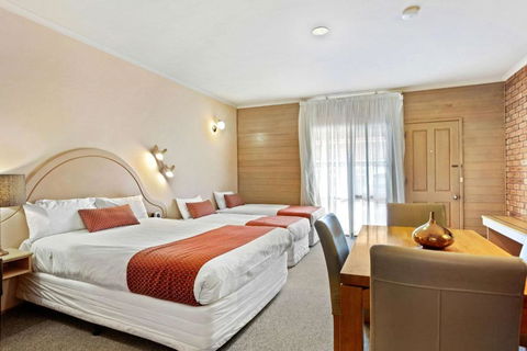 Quality Inn Colonial - Airlie Beach Holiday 1