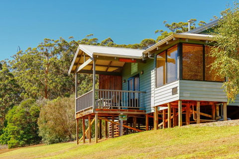 Rainbow Trail Chalets - Airlie Beach Holiday 3
