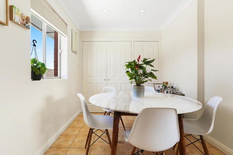 Randwick L 3 Bedroom Apartment + Parking - Airlie Beach Holiday 2