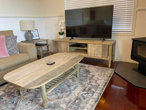 Ravensbourne Escape- Quingilli - Airlie Beach Holiday 3