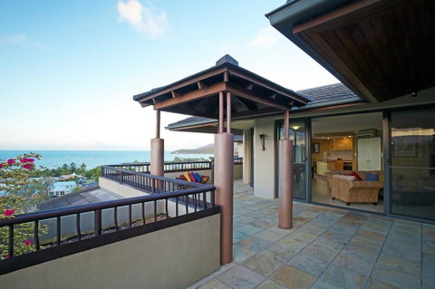 At Water's Edge Resort - Airlie Beach Holiday 3