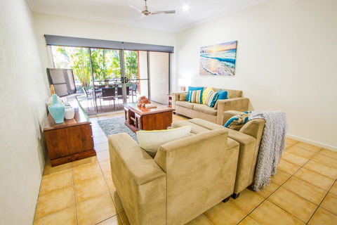 Auski Hideaway - Airlie Beach Holiday 0