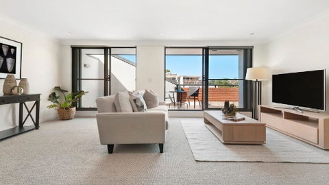 Balgowlah Executive Apartment - Airlie Beach Holiday 3