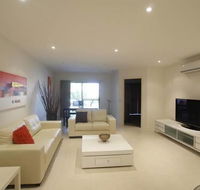 Batemans Bay Apartment - Airlie Beach Holiday