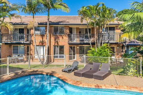 Bayside Court Apartments - Airlie Beach Holiday 0