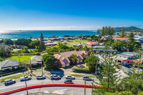 Bayside Court Apartments - Airlie Beach Holiday 3