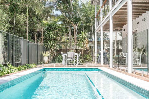 Beach Chalet - Airlie Beach Holiday 0