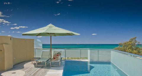 Beach Suites - Airlie Beach Holiday 0