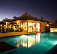 Beaches of Broome - Airlie Beach Holiday