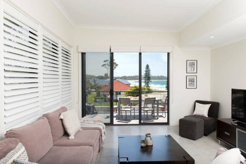 Beachfront 7 - Airlie Beach Holiday 3