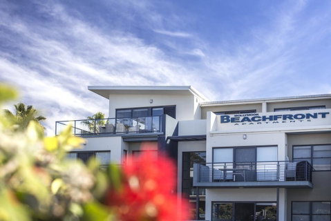 Beachfront Apartment 10 - Airlie Beach Holiday 3