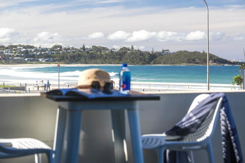 Beachfront One, Mollymook - Airlie Beach Holiday 0