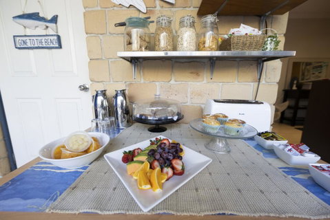 Beachhouse Bed And Breakfast - Airlie Beach Holiday 1