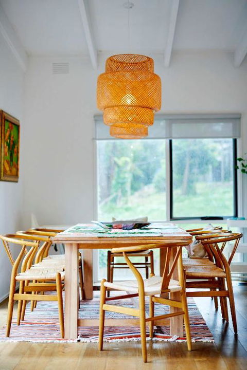 Renovated 5 Bedroom Retreat With Deck Fireplace - Airlie Beach Holiday 1