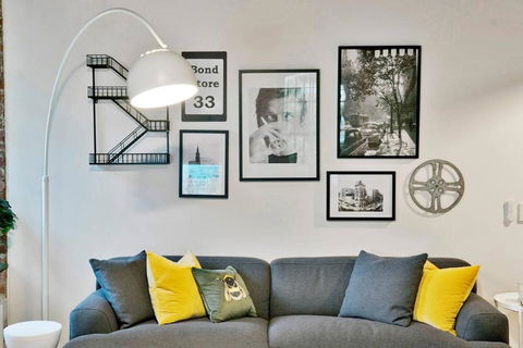 Retro Meets Industrial At Heritage Bond Store - Airlie Beach Holiday 2