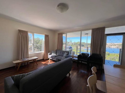 River Panorama Beach House - Airlie Beach Holiday 2