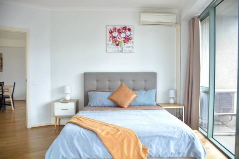 RiverView Spacious 3BR2Bath2Car WifiPoolGym Crown - Airlie Beach Holiday 1