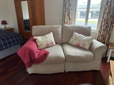 Robe House Heritage Accommodation - Airlie Beach Holiday 2