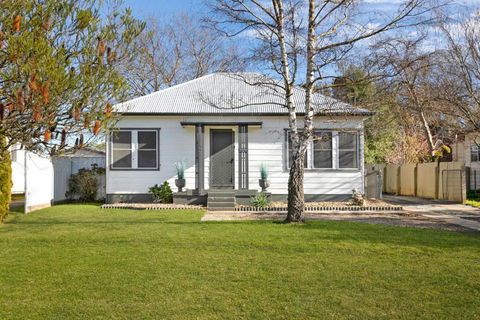 Ronelle Cottage - Airlie Beach Holiday 0