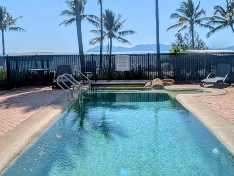 Rose Bay Resort - Airlie Beach Holiday 1