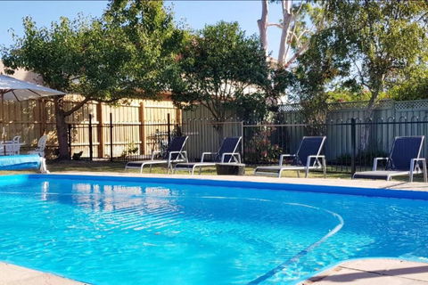 ROSEBUD SEA CENTRAL - Airlie Beach Holiday 1