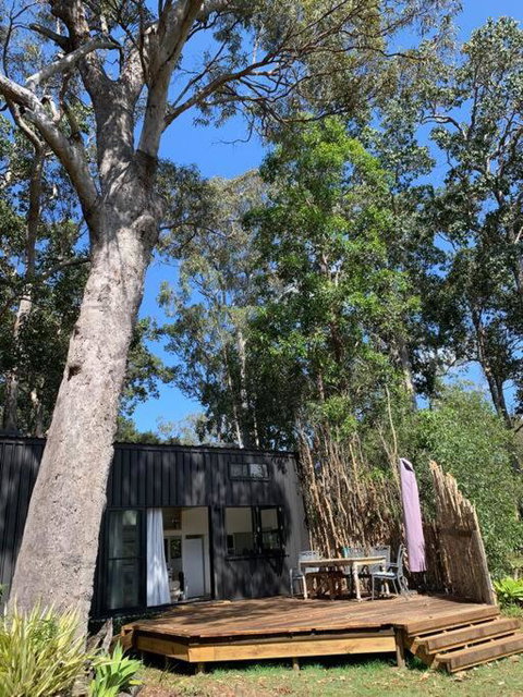 Rustic Retreat - Airlie Beach Holiday 0