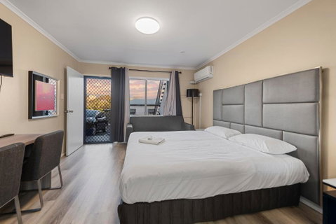 S1 Motel - Airlie Beach Holiday 0
