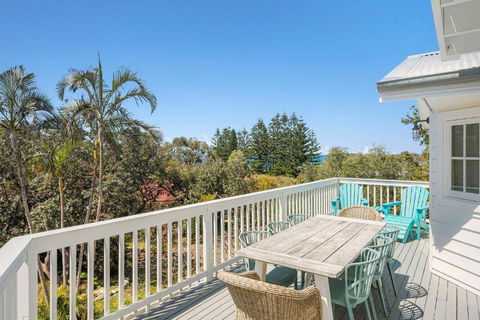 Salt Spray - Airlie Beach Holiday 3