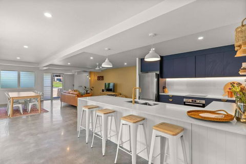 Salty Crab Bungalow - Airlie Beach Holiday 0