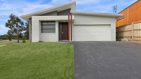 Sams House - Airlie Beach Holiday 0