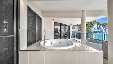 Sandcastle - Airlie Beach Holiday 3