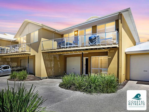 Sandpiper Inverloch - Linen Included - Airlie Beach Holiday 0