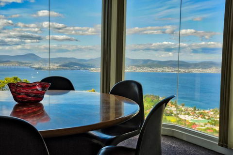 Sandy Bay Townhouse - Airlie Beach Holiday 0