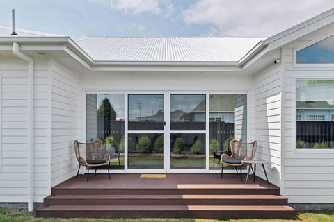 Tamar Valley Luxury Retreat - Airlie Beach Holiday 2