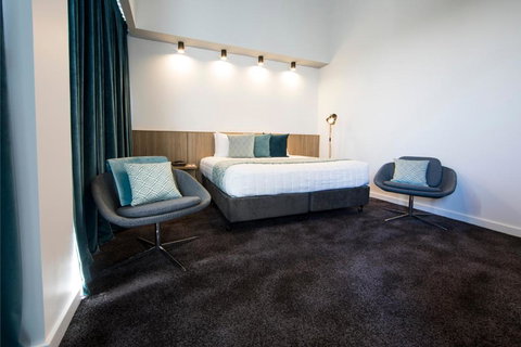 The Gateway Inn, Newcastle - Airlie Beach Holiday 2