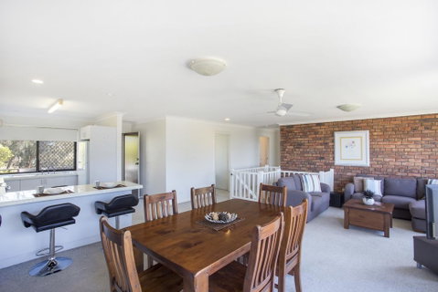 Beachside Getaway - Airlie Beach Holiday 3