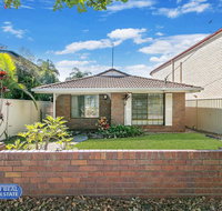 Beachside Holiday Home - Airlie Beach Holiday