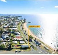 Beachside Queenslander - Airlie Beach Holiday
