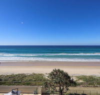 Beachside Tower Apartments - Airlie Beach Holiday