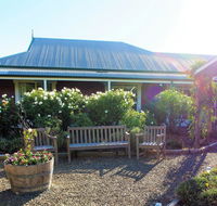 Bed  Breakfast at Tiffany's - Airlie Beach Holiday