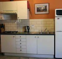 Beedelup House Cottages - Airlie Beach Holiday