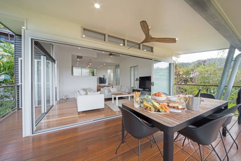 Bellevue Holiday Home - Airlie Beach - Airlie Beach Holiday 2
