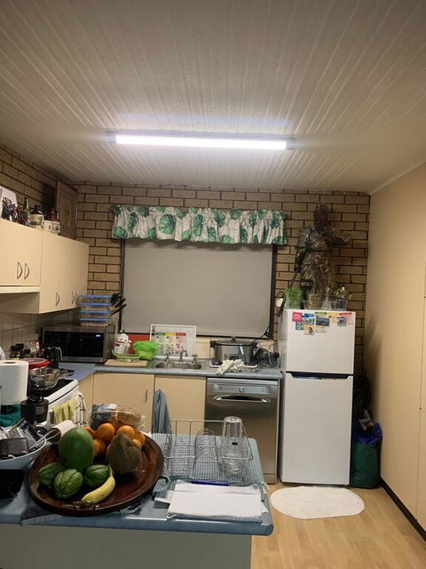 Bevan Street Lavington - Airlie Beach Holiday 3